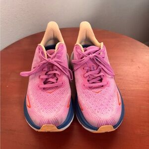 Hoka Women's Clifton 9